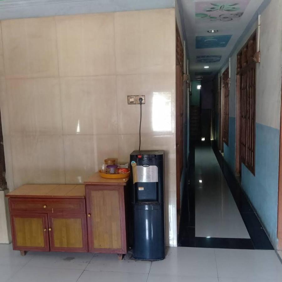 Hotel Alifah 1 Syariah Rawabokor Dua ภายนอก รูปภาพ